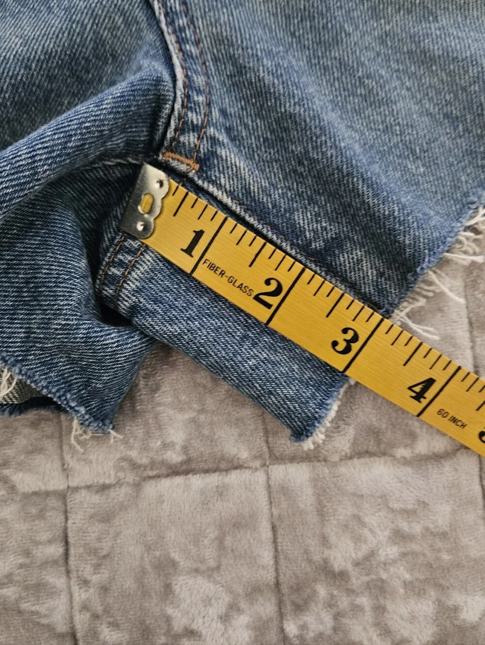 Madewell The Relaxed Denim Shorts Kelton Wash Raw Hem High Rise Size 28